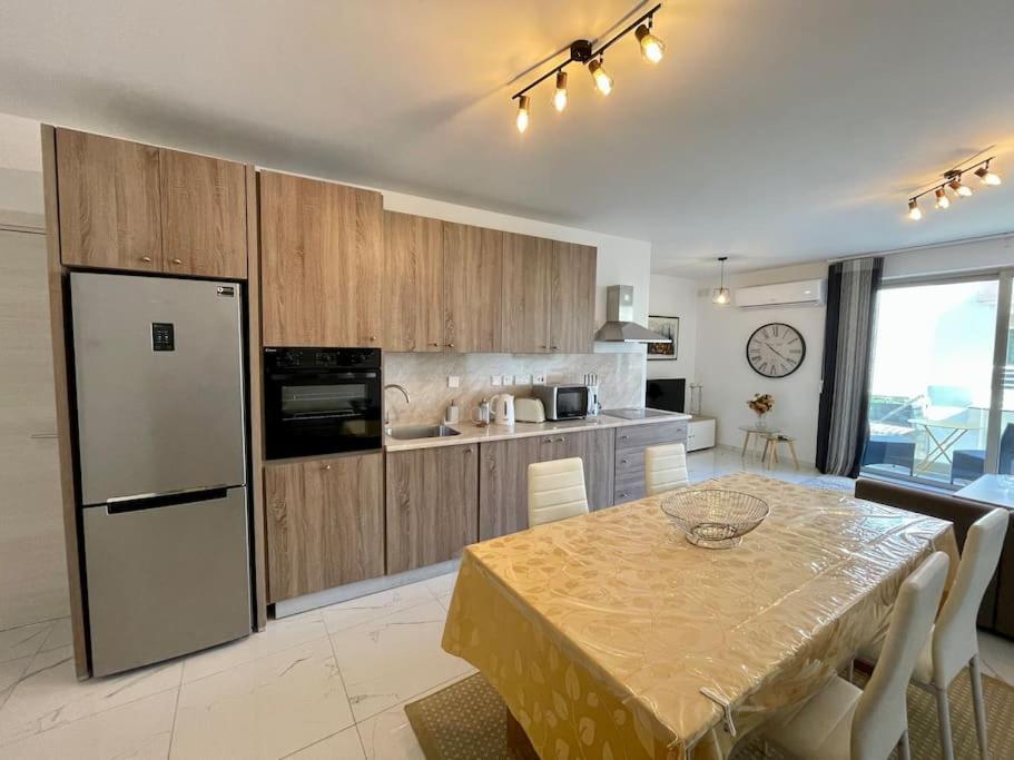 2Br Comfort Apartment Bugibba By Holi St. Paul's Bay Exteriör bild
